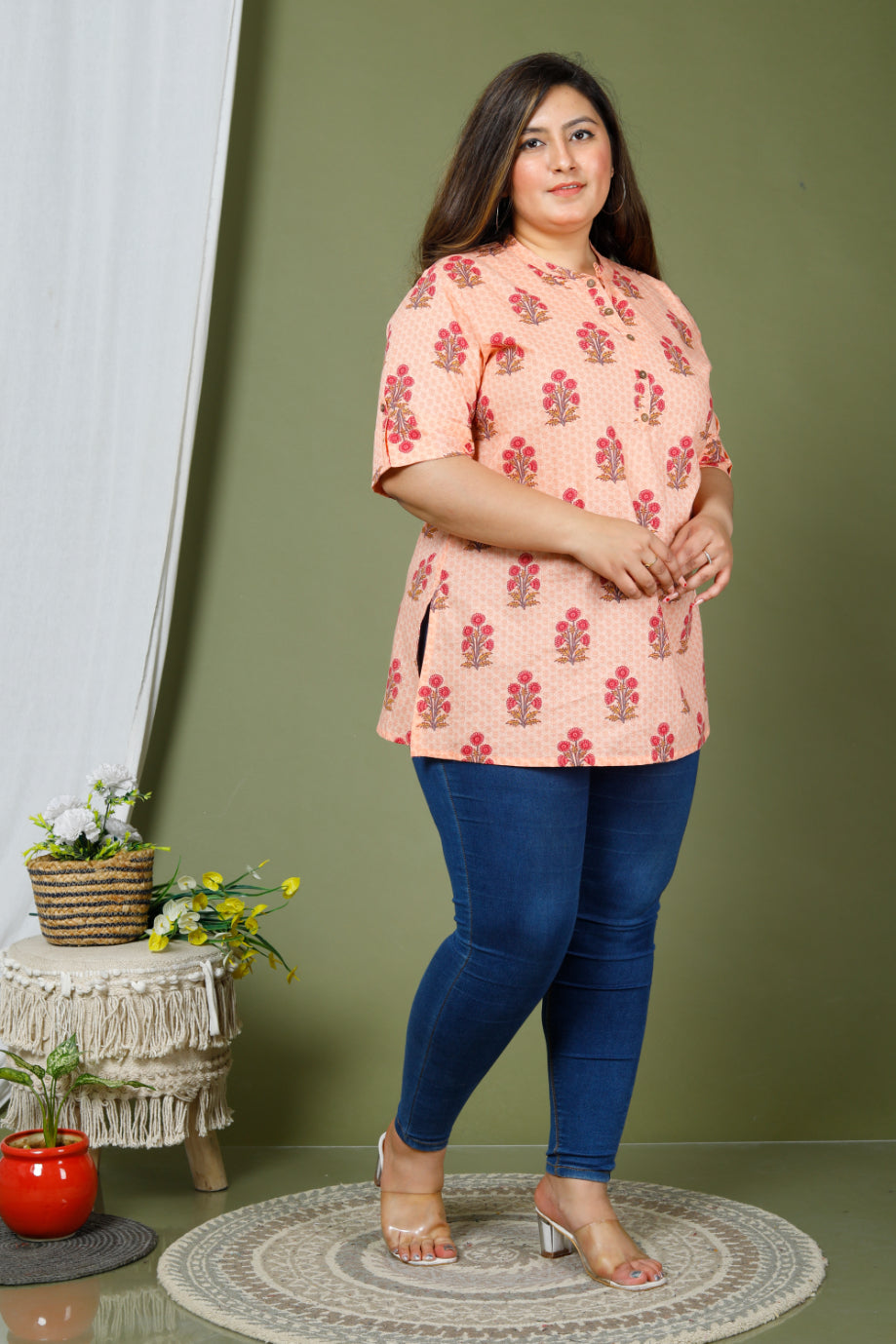 Plus Size Peach Cotton Floral Print Short Kurta-633