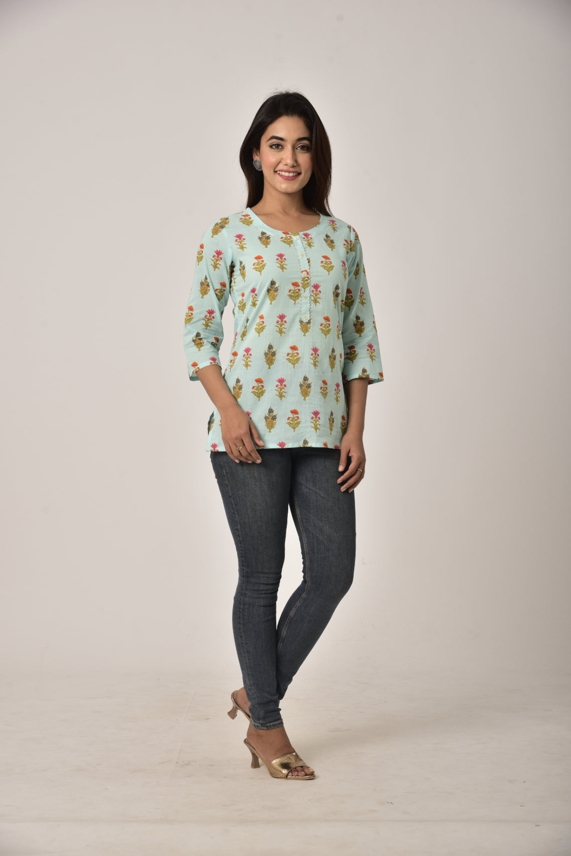 Blue Cotton Floral Print Short Kurta-444