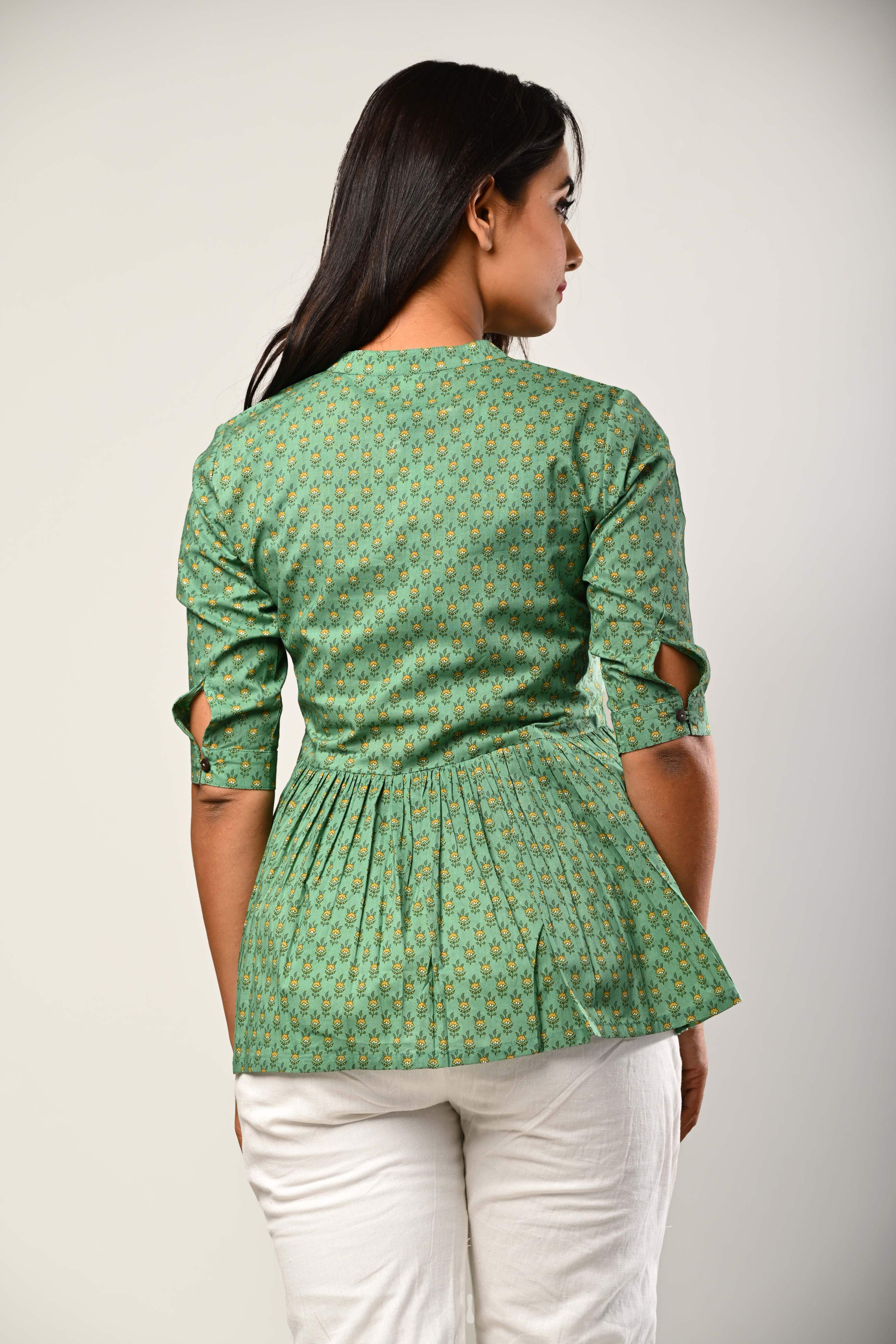 Green Cotton Floral Print Straight  Short Kurta-499